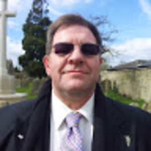 Meet your Posher, Kenneth